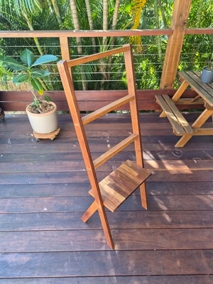 Valet de chambre en bambou