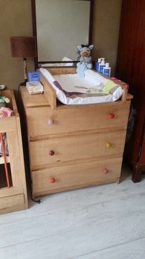 Commode avec table à langer