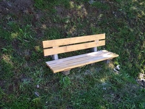 Petit banc tout simple
