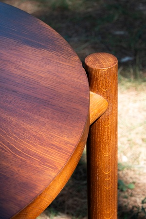 Table de salon en chêne