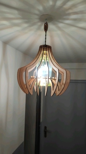 Lampe découpe laser