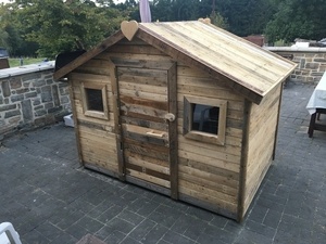 Maison d'enfant 100% palettes