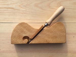 Rabot à rainurer hybride