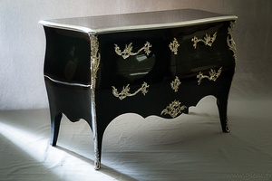 Commode sauteuse louis XV