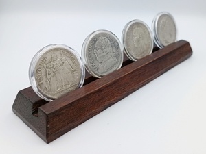 Présentoir monnaies et médailles