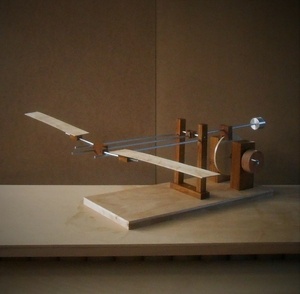Machine qui bat des ailes