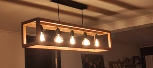 Luminaire style industriel