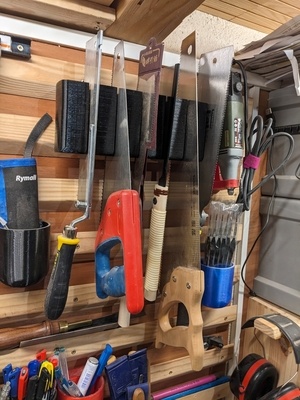 Rack à scies autobloquant