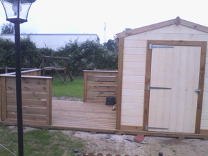 Abri de jardin avec petite terrasse 2014-2015