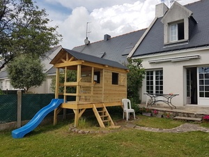 Cabane sur pilotis