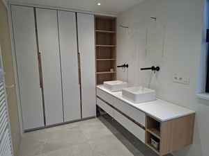 Meuble de salle de bain