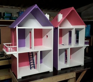 Deux maisons pour poupée Barbie