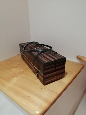 Boîte à boules de pétanque