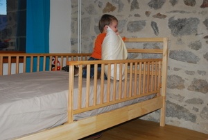 Barrière pour lit enfant formation adulte CAP menuisier fabricant