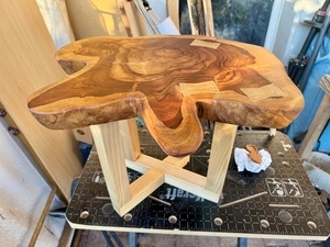 Table de chevet en teck