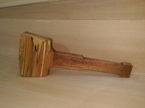 Fabrication d'un maillet en hêtre et bois exotique
