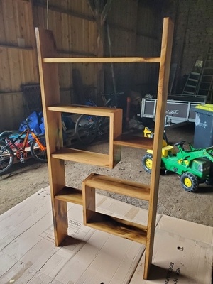 Etagère châtaigner de récupération