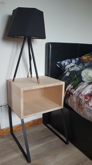 Table de chevet