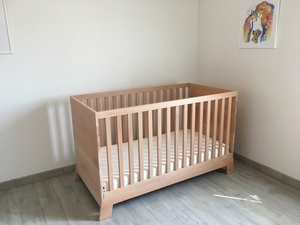 Lit bébé évolutif