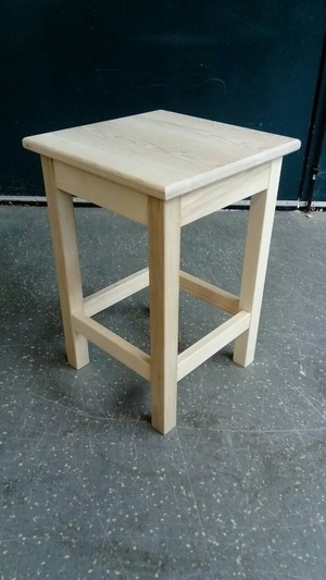 Tabouret.