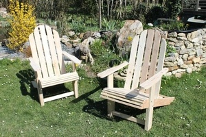Fauteuil type Adirondack