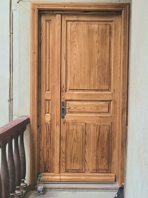 Porte tiercée en châtaignier