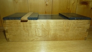 BOITE AUX OUTILS A MAIN