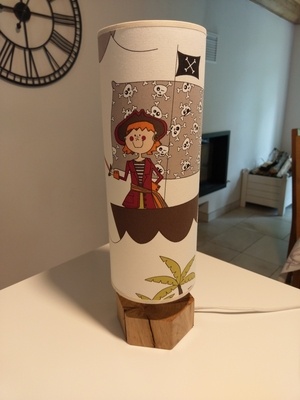 Pied de lampe rustique