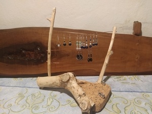 Support boucles d'oreilles