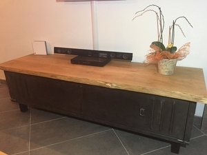 Meuble TV avec vestiaire