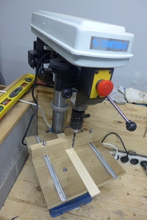 Table pour perceuse sur colonne