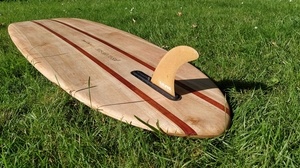 Surf en bois (Hollow)