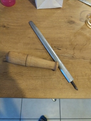 Manche pour fusil a aiguiser