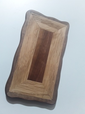 Petit dessous de verre ou tasse 3 variété de noyer.