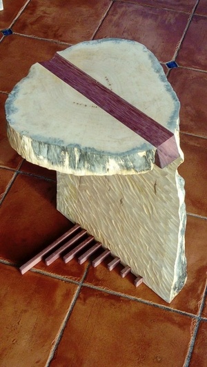 Banc d'appoint ou pose pot