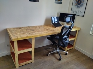 Bureau établi en bois de récup