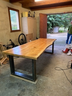 Table en cèdre