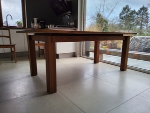 Table de salle à manger