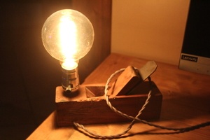 Et si Thomas Edison était menuisier???