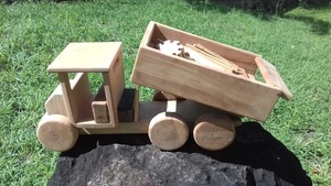 Camion benne pour mon fils