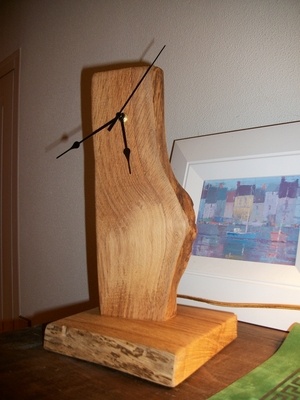 Pendulette créative en chêne