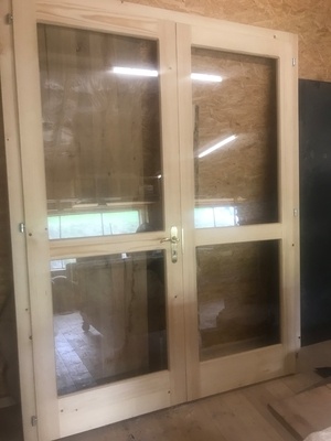 Porte double avec dormant