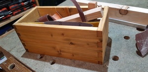 P'tite boite queues d'arondes