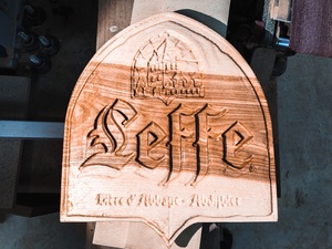 Leffe toi et marche...