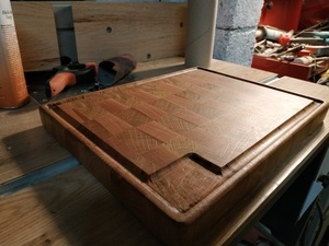 Mini billot de boucher en bois de bout pour Noël