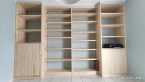 Bibliothèque en sapin