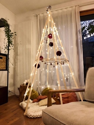 Un sapin de Noël en bois