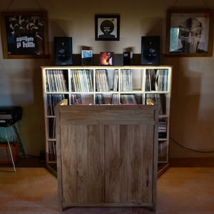 Meubles à vinyles et platines
