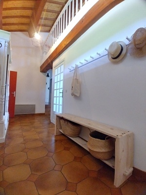 Banc en bois de coffrage