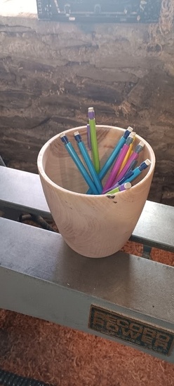 Pot à crayon en Frêne